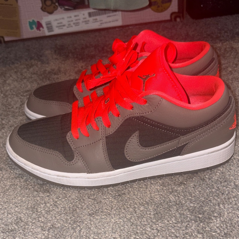 Air Jordan Low 1 Black Olive Crimson- 8.5W